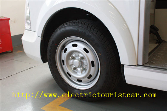 Gasoline Powered Electric Shuttle Car For Reception Tourist Coach Left Steering