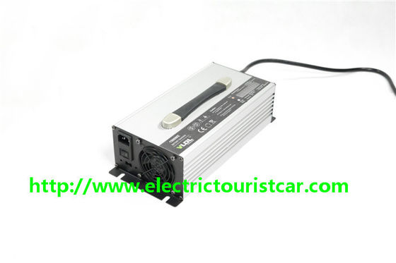 Fast Charging 25A Electric Car Battery Charger 48V Aluminum Material
